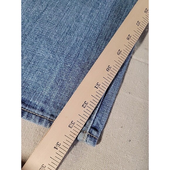 Levis 501 Jeans Mens 34x33.5 Straight Light Blue Button Fly Mid Rise Cotton EUC - Picture 3 of 16